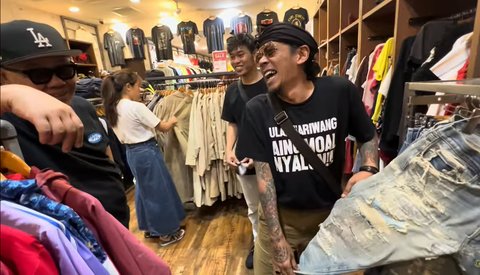 Budi Dalton & Doel Sumbang Jalan-jalan ke Jepang, Lihat Harga Celana Jeans Robek-robek Mahal Sampai Melongo