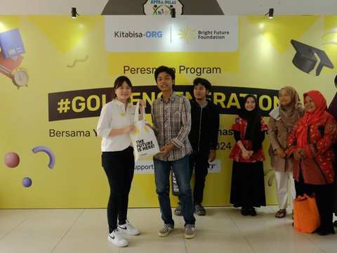 Collaboration of the Golden Future Foundation and Kitabisa to Help the Future of Education for 20 Street Children in Jakarta