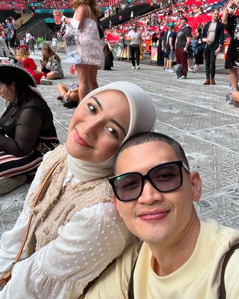 So Sweet Banget, ini Foto-foto Citra Kirana dan Rezky Aditya Nonton Taylor Swift di Inggris