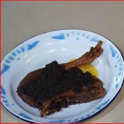 Bebek bumbu hitam Boyolali