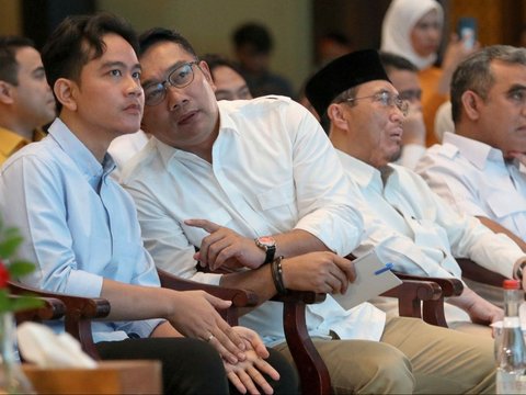 FOTO: Penampakan Kedekatan Gibran Duduk Bareng dengan Ridwan Kamil dan Suswono saat Deklarasi Pasangan Pilgub DKI Jakarta