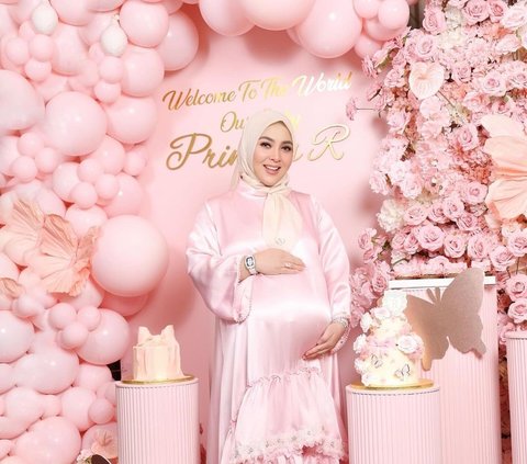 Congratulations! Syahrini Gave Birth to Her First Child on Her Birthday