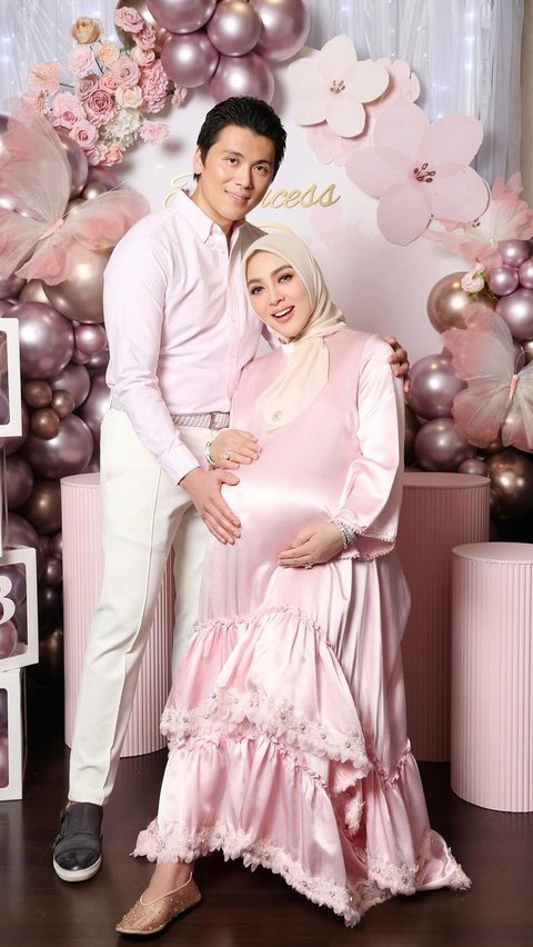 Congratulations! Syahrini Gave Birth to Her First Child on Her Birthday