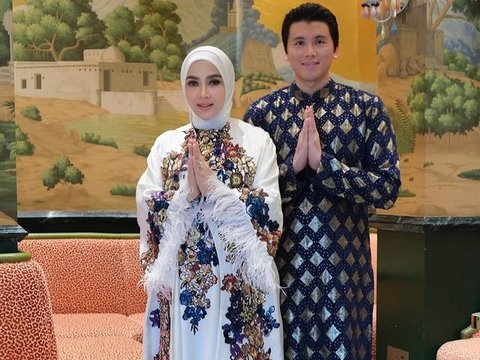 Melahirkan Anak Pertama Tepat di Hari Ulang Tahun, Begini Perjalanan Kehamilan Syahrini