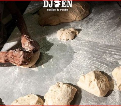 Sejarah Toko Roti Tertua di Jogja, Masih Pertahankan Cara Memasak Tradisional