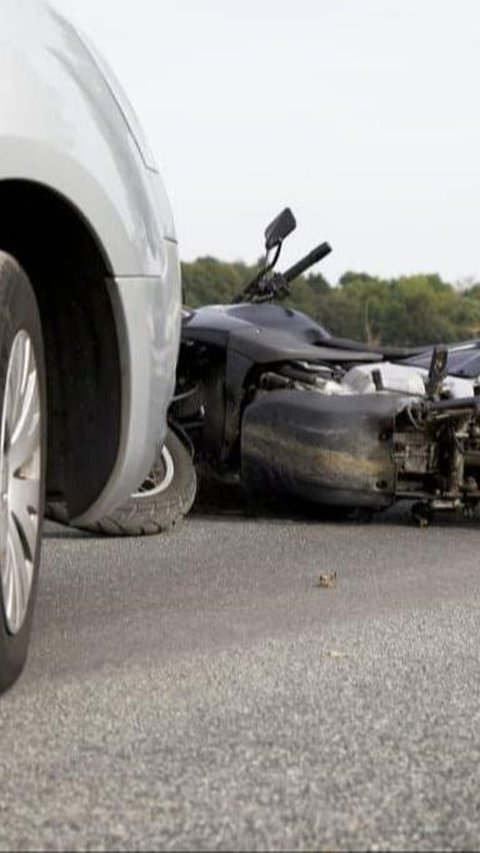 Penampakan Hasil CT Scan Pemotor Kecelakaan, Jelas Bedanya Pakai Helm atau Tidak