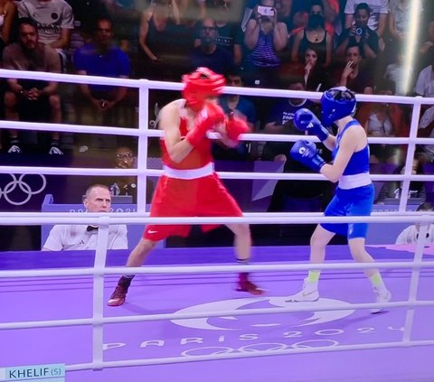 Viral Video Angela Carini Chooses to Withdraw from the 2024 Olympics After Falling to a Transgender Boxer in Just 46 Seconds