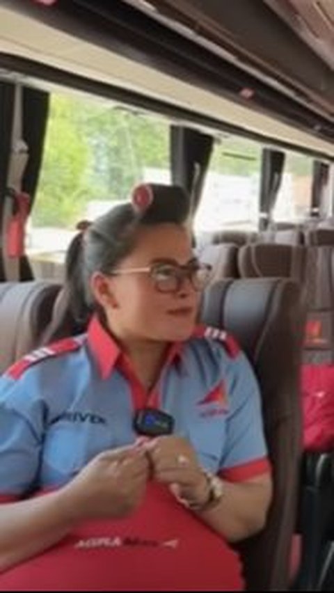 Ingin Ketemu dengan Sopir Bus Cantik PO Agra Mas, Liena Ozora Ini Rutenya Karawang-Palembang