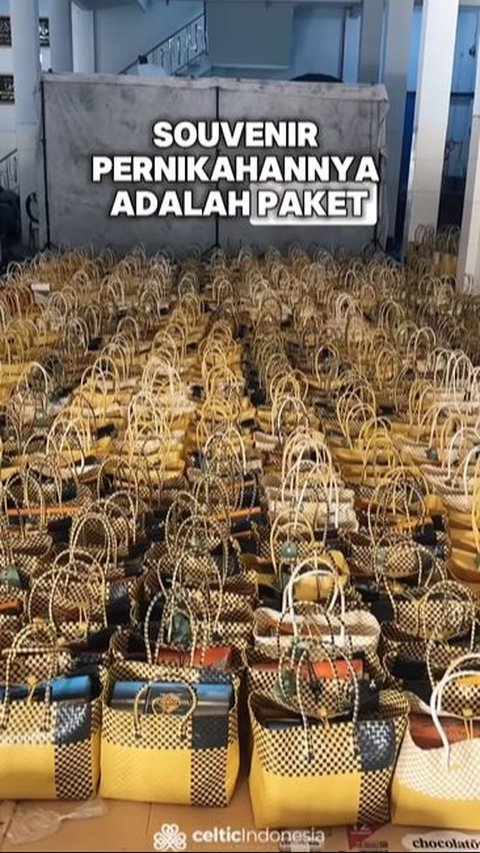 Viral Luxury Wedding in Gresik like a People's Party, Guests Receive Souvenir Packages of Basic Necessities and Free Umrah