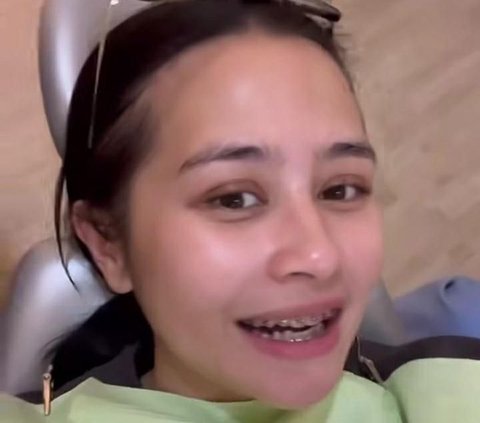 10 Latest Photos of Prilly Latuconsina, Now Wearing Braces