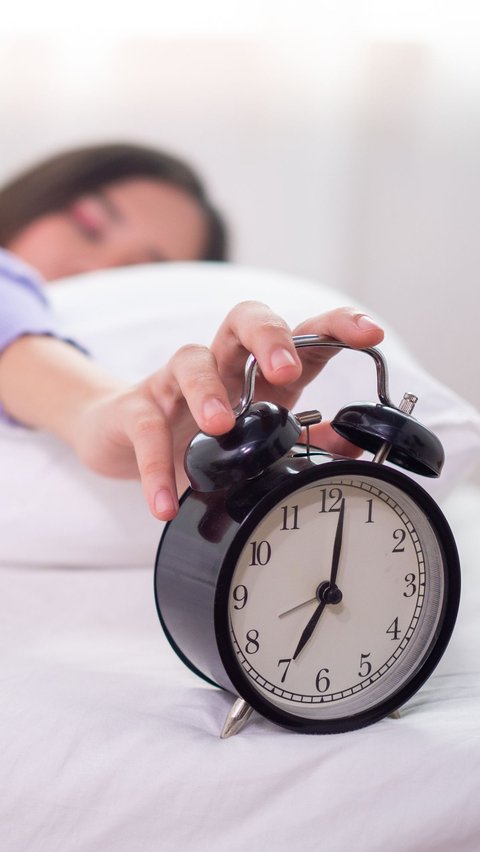 Struggling to Wake Up in the Morning? Try These 4 Tips to Make Waking Up Easier