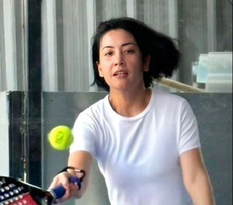 10 Photos of Lulu Tobing Practicing Padel, Focused on Her Appearance!