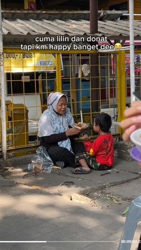 Although Simple, This Mother's 'Precious Moment' Celebrating Her Child's Birthday is Touching