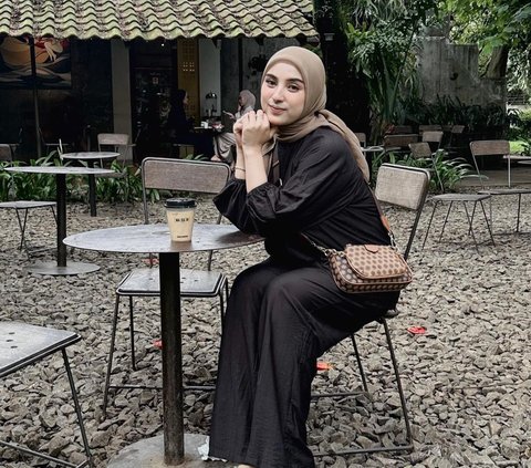 Once Accused of Divorce, 8 Latest Photos of Dinan Fajrina, Doni Salmanan's Wife, Who Remains Faithfully Waiting for Her Husband