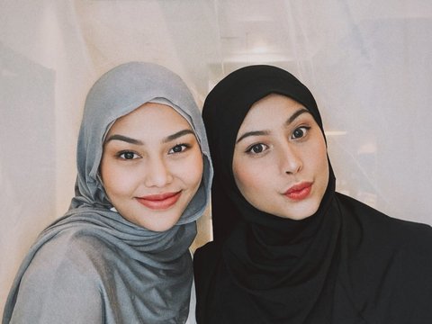 Tampil Berhijab, ini Deretan Foto-foto Awkarin saat di Dubai yang Mencuri Perhatian