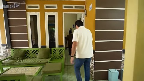 Andre Taulany Melongo Melihat Rumah ke-2 dan Sederet Kontrakan Milik Haji Bolot 'Masyaallah'