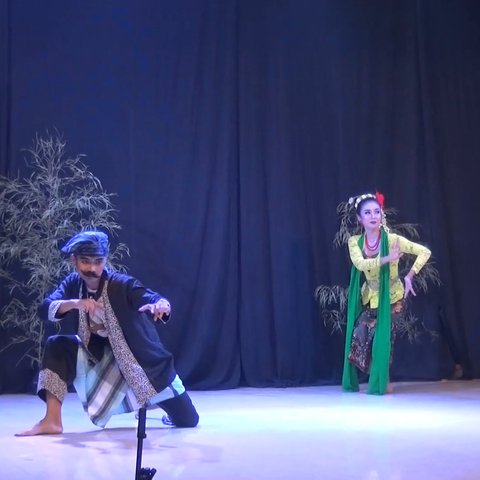 Tari Cikeruhan Sumedang