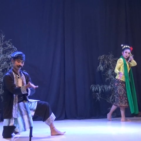 Tari Cikeruhan Sumedang