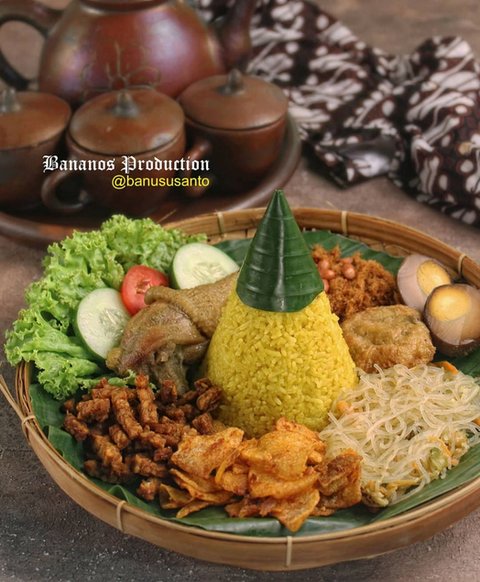Tumpeng