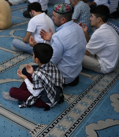Doa Tahlil NU yang Singkat Arab dan Artinya