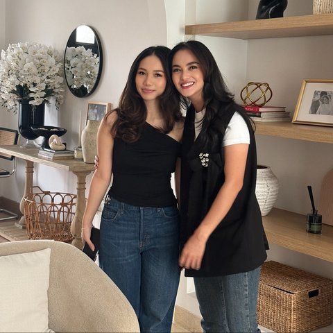 Potret Ririn Ekawati dan Anak Gadisnya