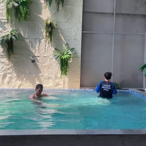 Momen Kebersamaan Shanju Eks JKT48 dengan Suami Jelang Melahirkan Anak Pertama