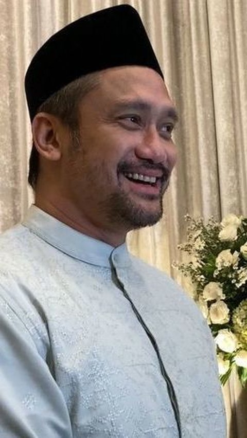 Tora Sudiro menyatakan bahwa meski sudah mencari informasi di internet, ia belum menemukan wejangan yang sesuai untuk anaknya. Tora merasa tidak layak memberikan wejangan, bahkan untuk anaknya sendiri.<br>