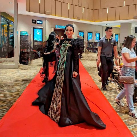 Putuskan Keluar dari Partai, Ini Sosok Politisi dan Artis Senior Wanda Hamidah
