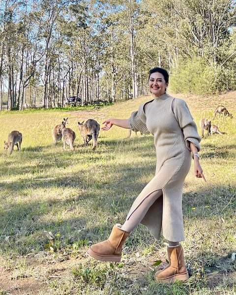 Potret Bella Saphira Jalan-jalan di Australia