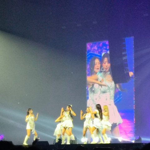 IVE Konser di Jakarta, Gaeul 'Menyala Dive'