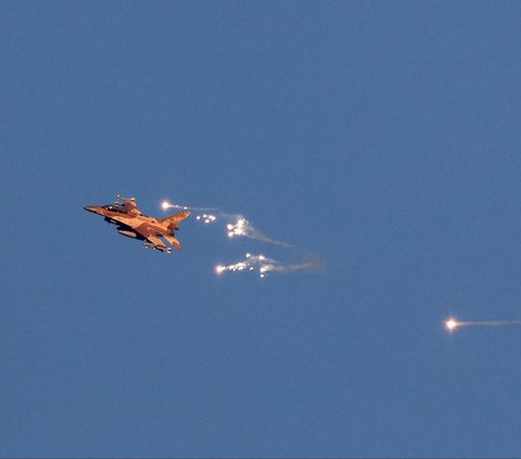 Militer Israel mengumumkan pada awal 25 Agustus 2024 bahwa mereka melakukan serangan pendahuluan di Lebanon setelah mendeteksi persiapan untuk serangan