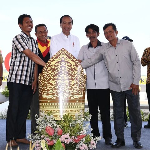 Presiden Jokowi saat peresmian Bendungan Margatiga