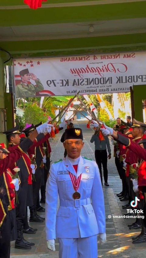 Viral, Ini Momen Penyambutan Akmal Faiz Paskibraka Nasional 2024 Asal Semarang