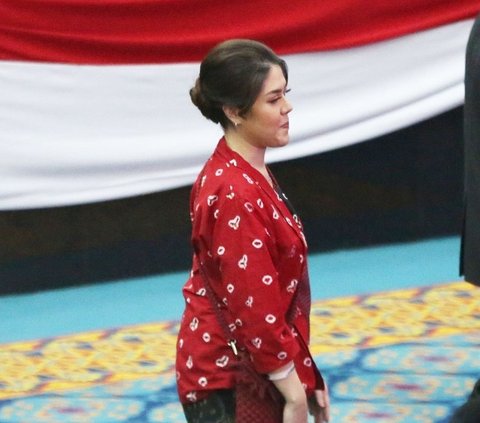 Potret Astrid Kuya dan Tania Nadira Dilantik Jadi Anggota DPRD DKI Jakarta