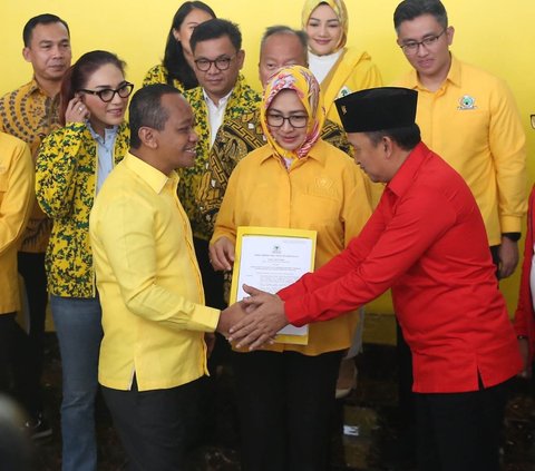 FOTO: Manuver Ketum Golkar Bahlil Lahadalia Jagokan Airin Rahcmi Diany dan Ade Sumardi Bertarung di Pilkada Banten