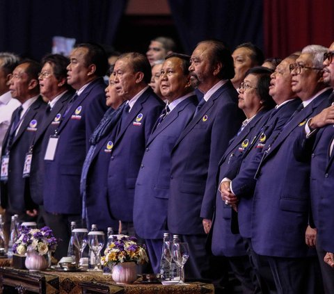 FOTO: Guyonan Prabowo Goda Surya Paloh, dari Ungkit Anies Baswedan hingga Susupkan Kader Gerindra ke NasDem