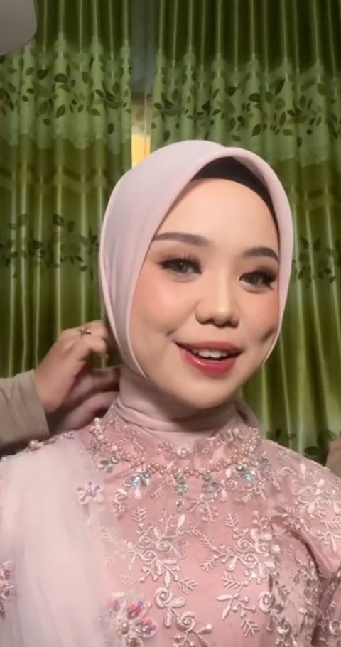 MUA Dapat Klien Positive Vibes, Auranya Dipuji Warganet