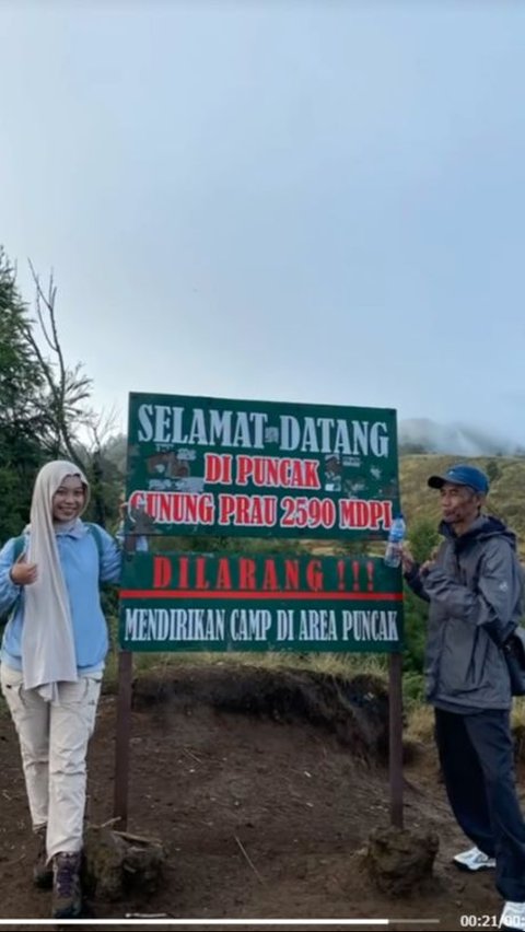 Bukan Teman Apalagi Pacar, Gadis Ini Mendaki ke Puncak Gunung Ditemani Sang Ayah