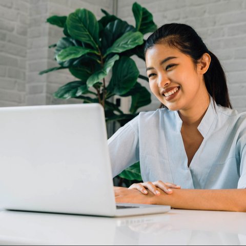 Ilustrasi wawancara kerja online/Shutterstock.
