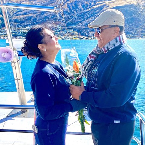 Potret Bella Saphira dan Suami di Selandia Bsru