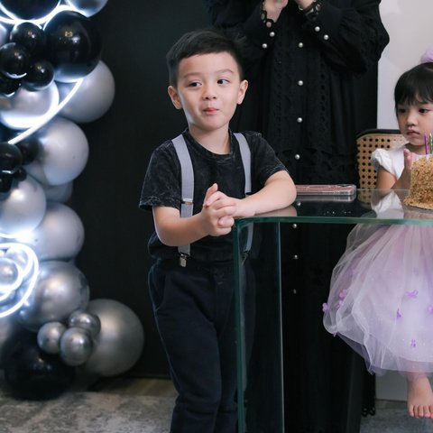 Jelang Usia 4 Tahun, ini Potret Terbaru Air Rumi Akbar Anak Irish Bella yang Makin Ganteng