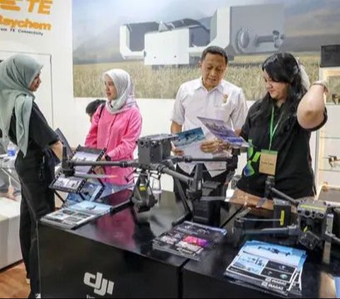 FOTO: Mengunjungi Pameran Indonesia Energy & Engineering Series 2024