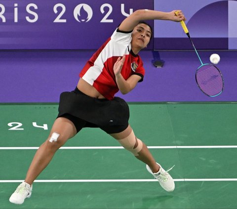 FOTO: Sampai Berdarah-darah, Ini Perjuangan Gregoria Mariska Hadapi An Se-young di Semifinal Olimpiade 2024