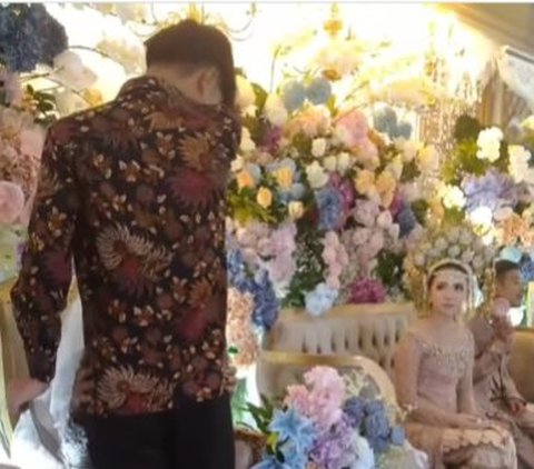 A Moment When a Man Attends His Ex-Girlfriend's Wedding, Hugged Tightly by His Former Future In-Law