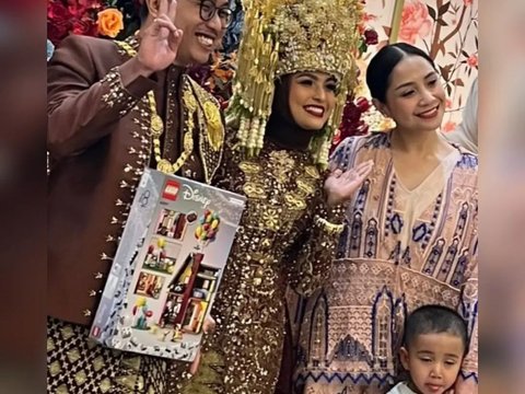 Janji Hadiahi Rumah, Rayyanza Tepati Janji Bawa 'Rumah' ke Pernikahan Karyawan Rans, ini Momennya