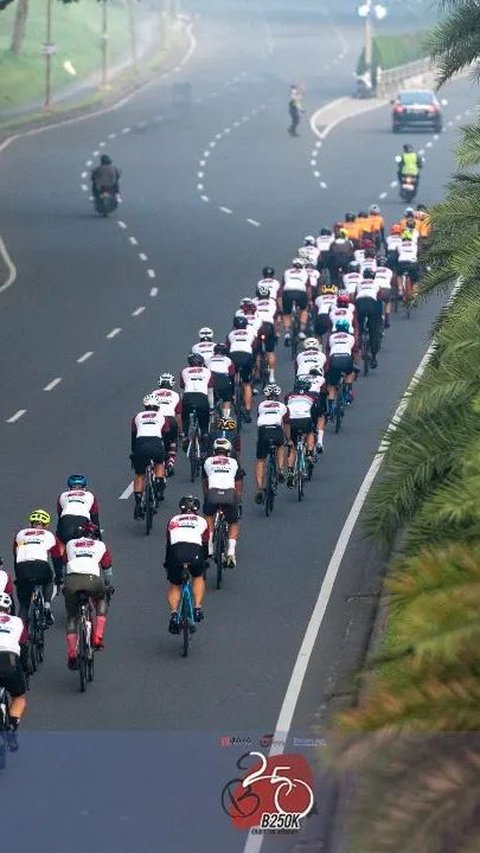 The Prestige Decreases, Bintaro Loop Community Still Exists Cycling Together