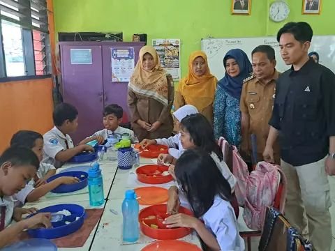 Monitored by Gibran, This is the Trial Menu for Free Nutritious Meals for Elementary Students in Tangerang