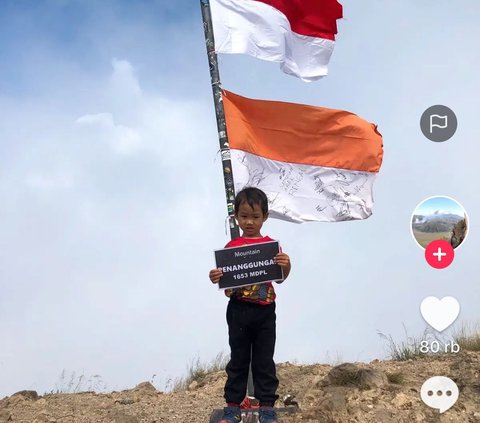 Jadi Pendaki Cilik, Bocah Laki-Laki Ini Viral usai Berhasil Taklukkan Banyak Gunung