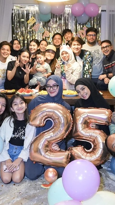 Dapat Kejutan Tengah Malam, ini 7 Momen Bahagia Lesti di Ultah ke-25 Dirayakan Bersama Keluarga dan Orang-orang Terdekat