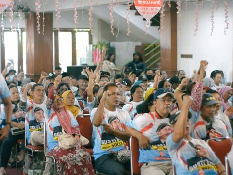 FOTO: Ratusan Warga Solo Deklarasi Mendukung Gusti Bhre Maju Walikota Solo Gantikan Gibran